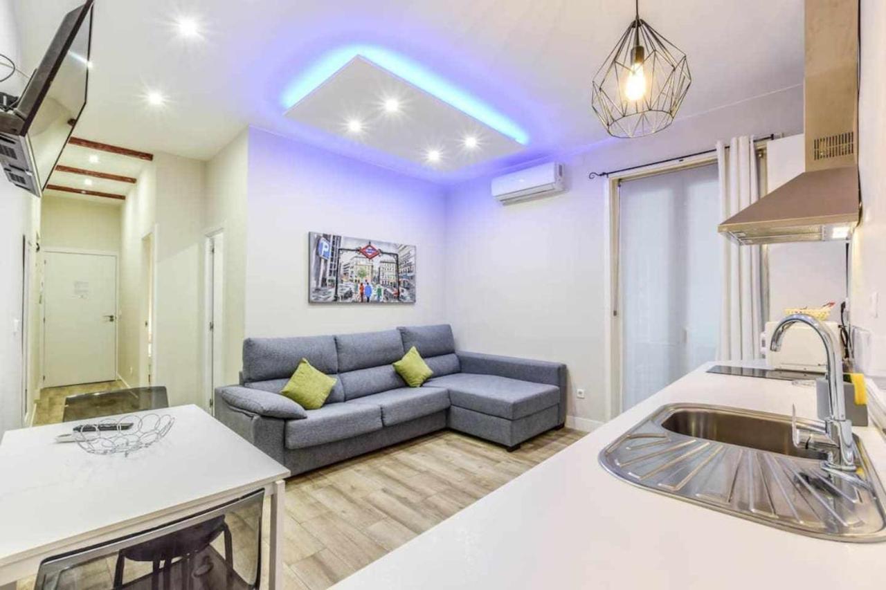 Acogedor Apartamento entre Sol Gran Vía y Palacio Madri Exterior foto