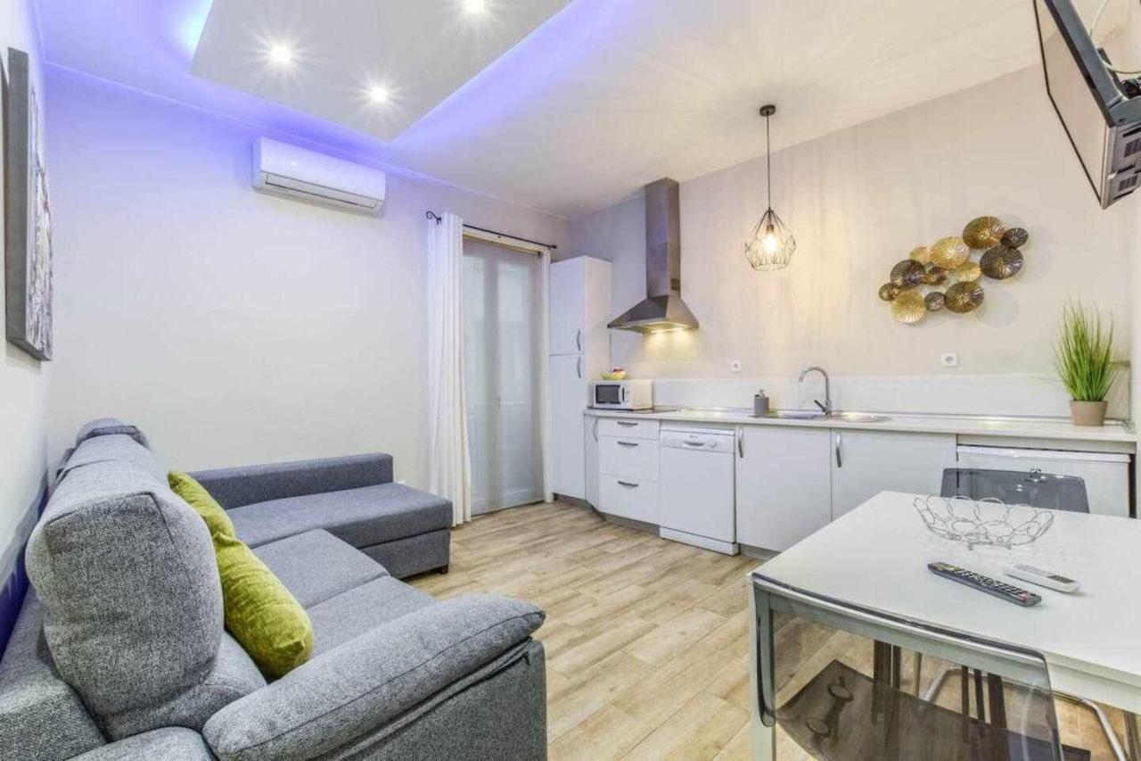 Acogedor Apartamento entre Sol Gran Vía y Palacio Madri Exterior foto